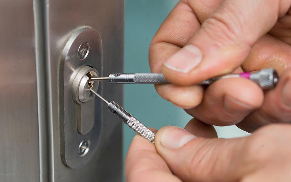 ouverture de porte serrure bloquée Valenton