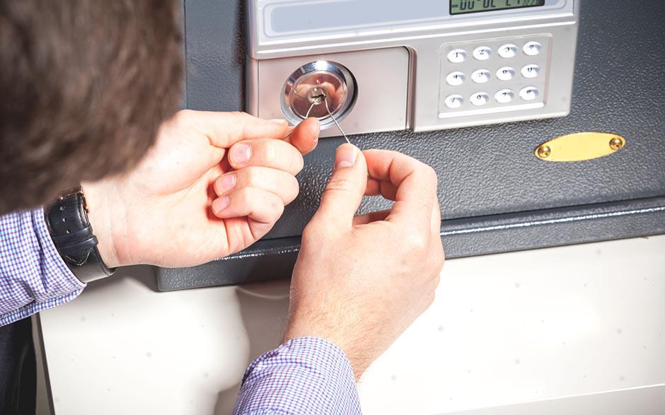 ouverture de porte serrure bloquée Valenton