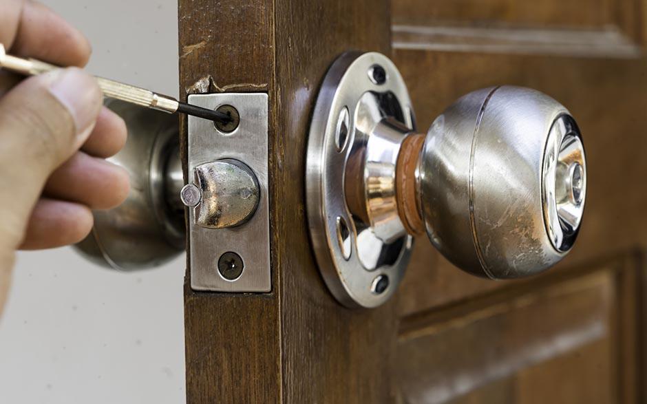 ouverture de porte serrure bloquée Savigny-le-Temple